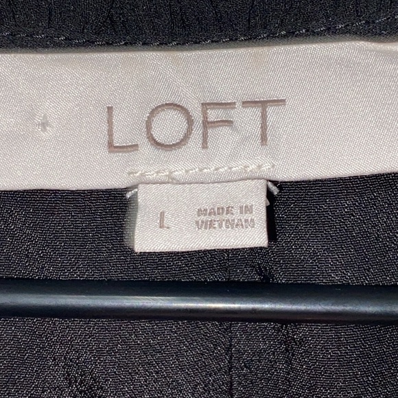 LOFT WO SIZE LG Black Cocktail Dress with Bishop Sleeves and Crew Neck pleated - Picture 2 of 14